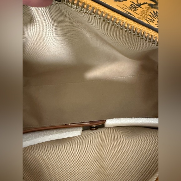 Coach Graffiti Twin Turnlock - Picture 5 of 7